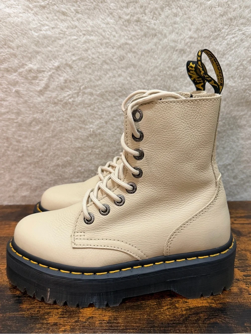 Dr Martens Boots Womens 6 Jadon III Pisa Leather Platform Combat Beige Grunge